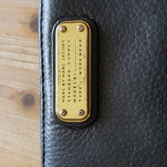 Marc by Marc Jacobs Wristlet Wallet - Picture 15 of 17